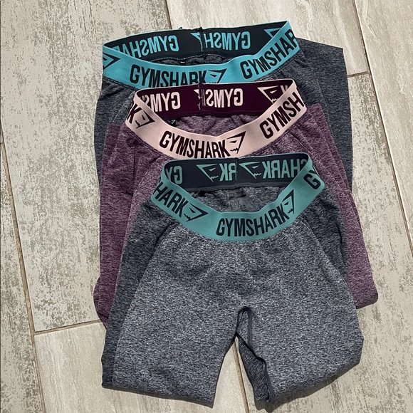 Gymshark Pants - Gymshark Women's Gray and Purple Leggings bundle